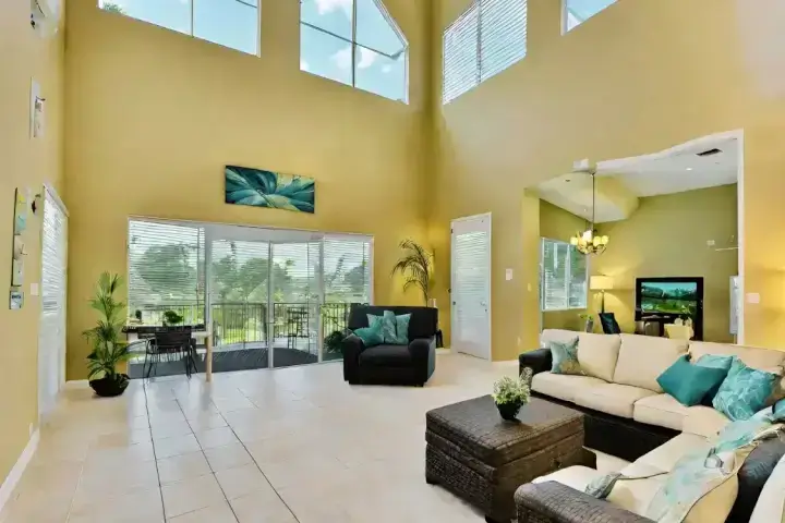 Can You Airbnb the Smart Home? Orlando’s Short-Term Rental Rules Explained